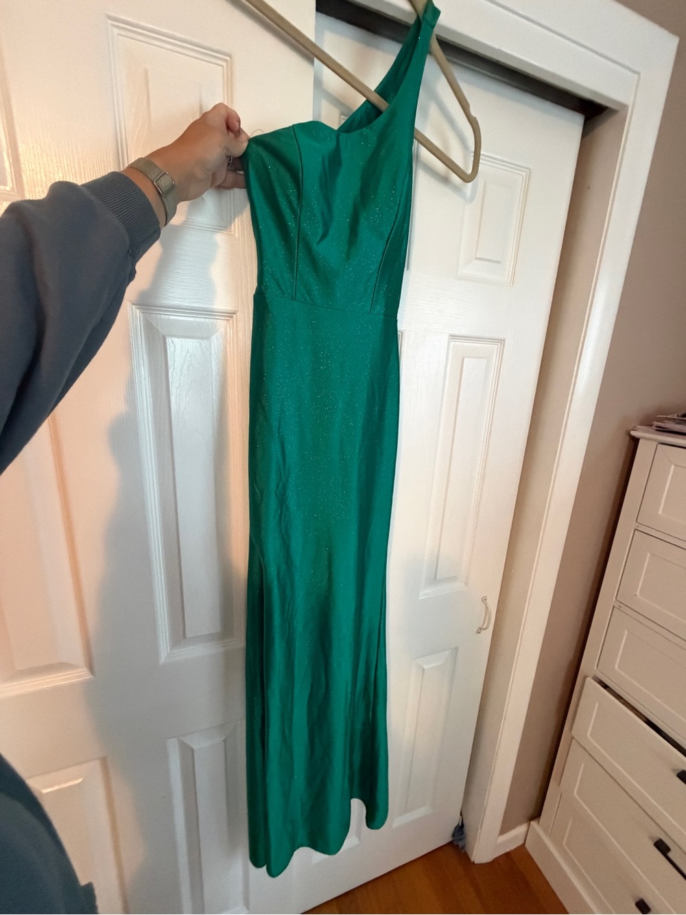 City Studio One-Shoulder Emerald Green Evening Gown